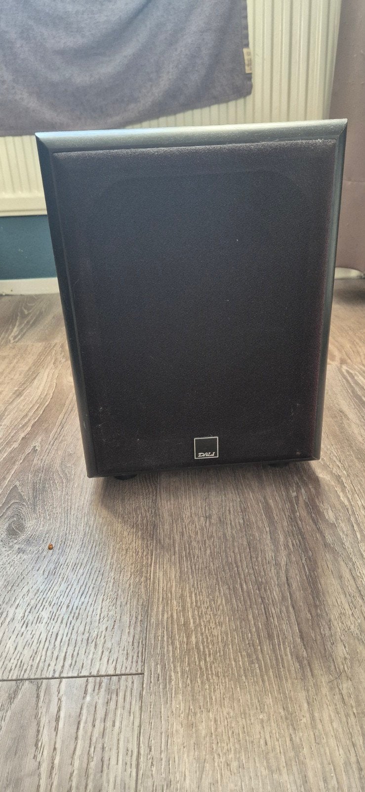 DALI TRIO krachtige 8" Active Sub, Audio, Tv en Foto, Ophalen of Verzenden, Gebruikt, Subwoofer, Overige merken
