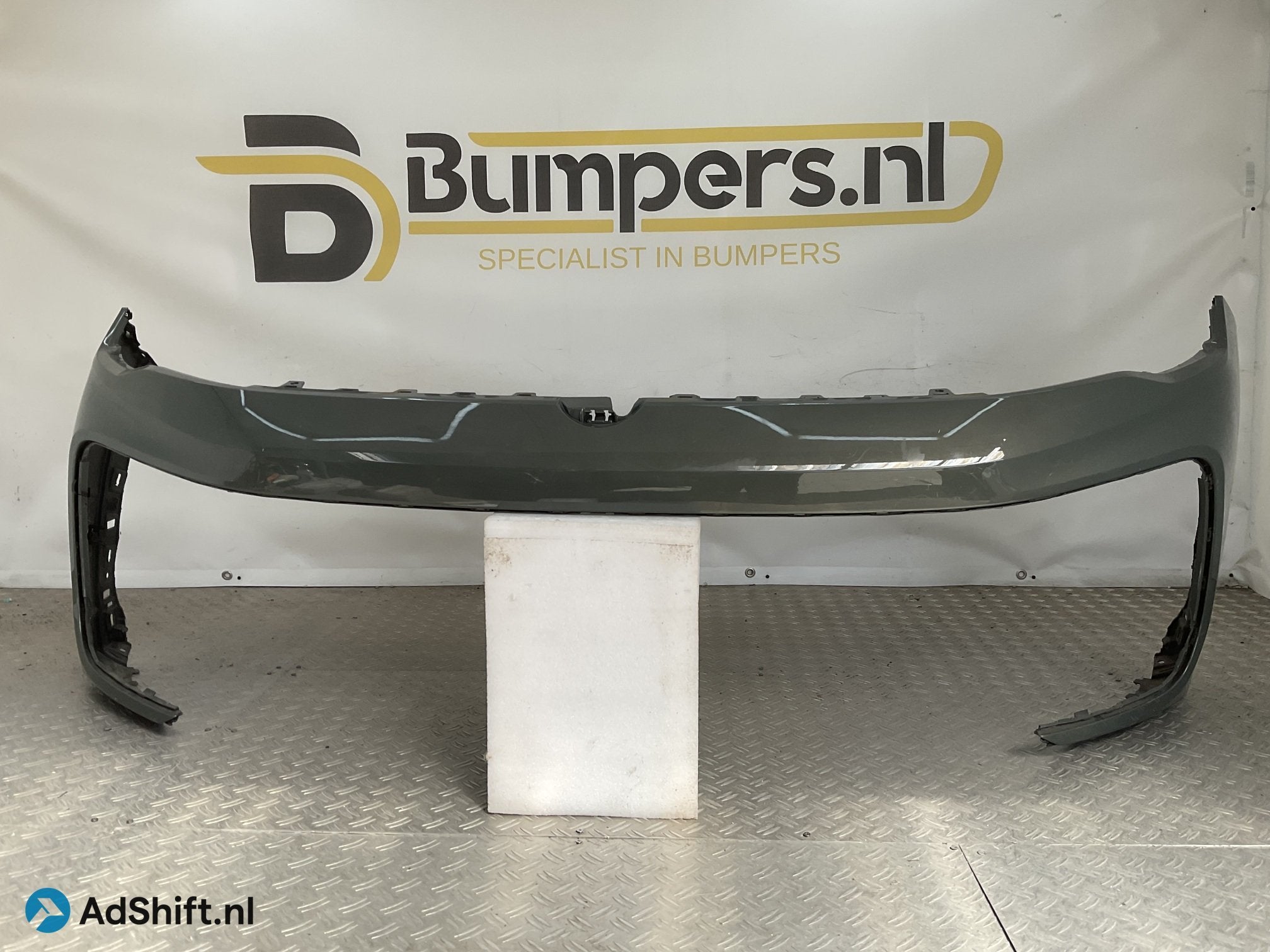 Bumper Volkswagen Tiguan RLine R-Line 571 2024-2025 57180742, Auto-onderdelen, Carrosserie en Plaatwerk, Bumper