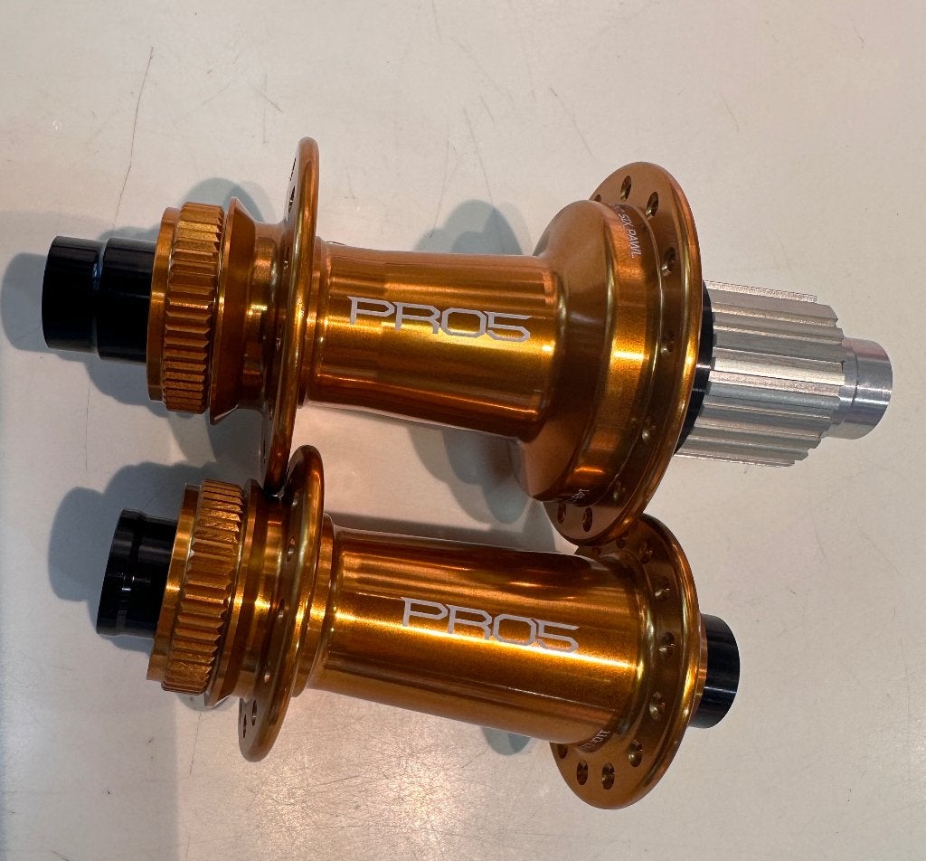 Hope Pro 5 BOOST Naven Set - Brons, Fietsen en Brommers, Fietsonderdelen, Nieuw, Wiel, Aluminium, Mountainbike, Ophalen of Verzenden