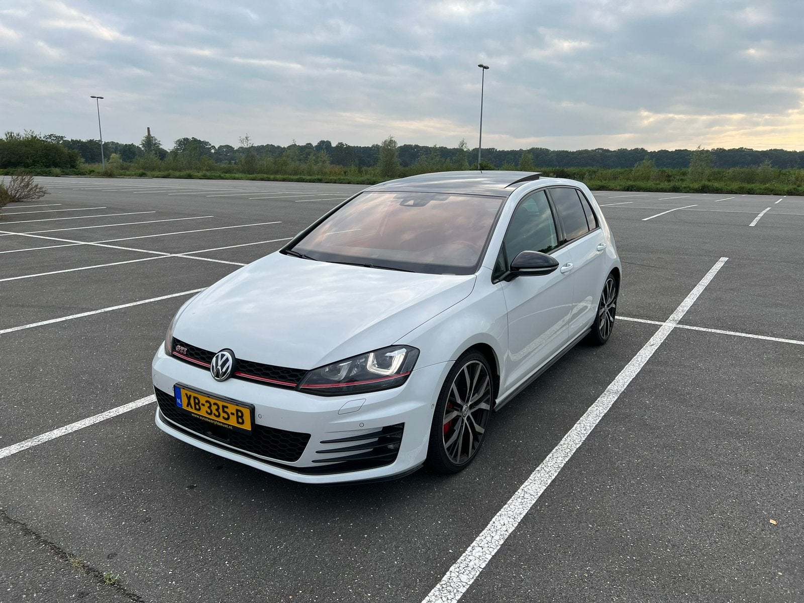 Volkswagen Golf 7 gti performance |keyless | pano | trekhaak, Open dak, Zwart, 4 cilinders, 1984 cc