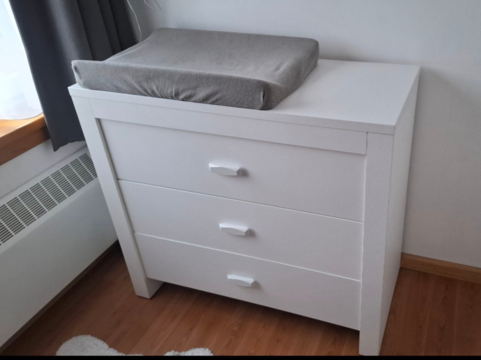 Commode + ledikant, Ophalen, Gebruikt, Jongetje of Meisje
