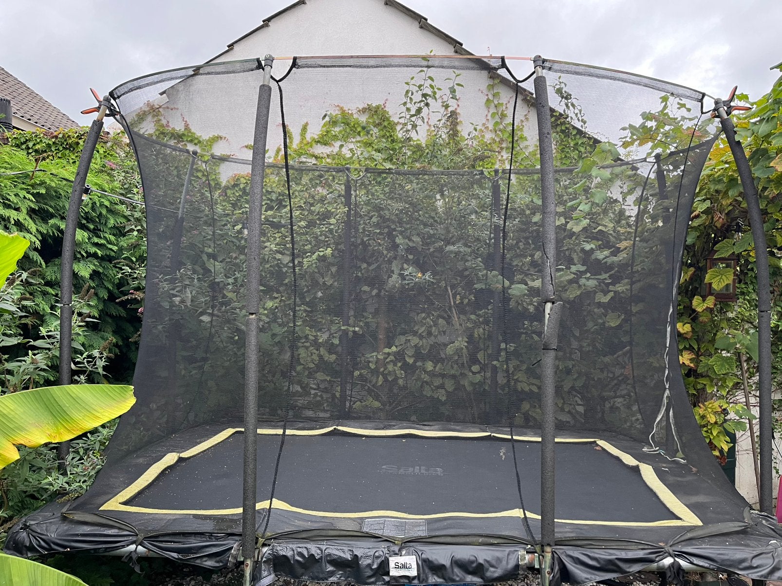 Salta trampoline (3m*2,8m), Kinderen en Baby's, Speelgoed | Buiten | Trampolines, Ophalen, Gebruikt