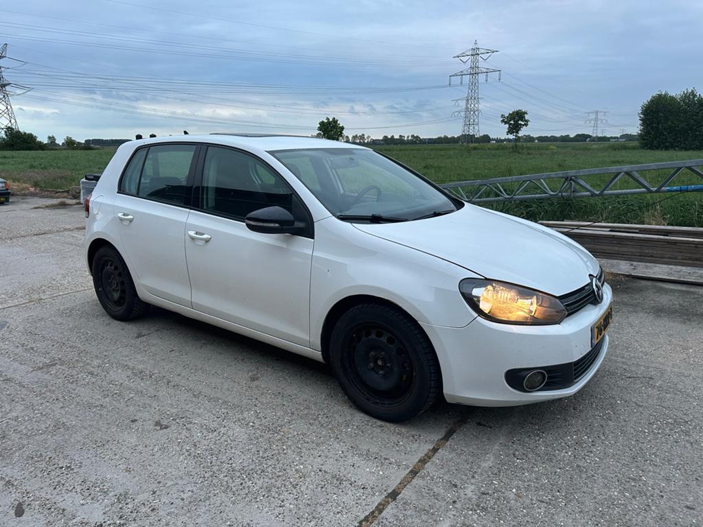 Volkswagen Golf 1.4 TSI 90KW 2009 Wit, Auto's, 4 cilinders, Origineel Nederlands, Handgeschakeld, 1390 cc