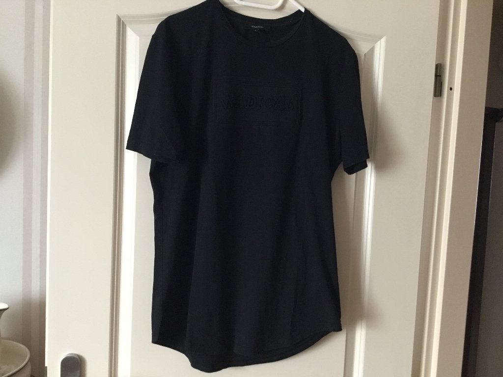 Zwart t-shirt van radical. Maat l, Zwart, Maat 42/44 (L), Ophalen of Verzenden, Zo goed als nieuw