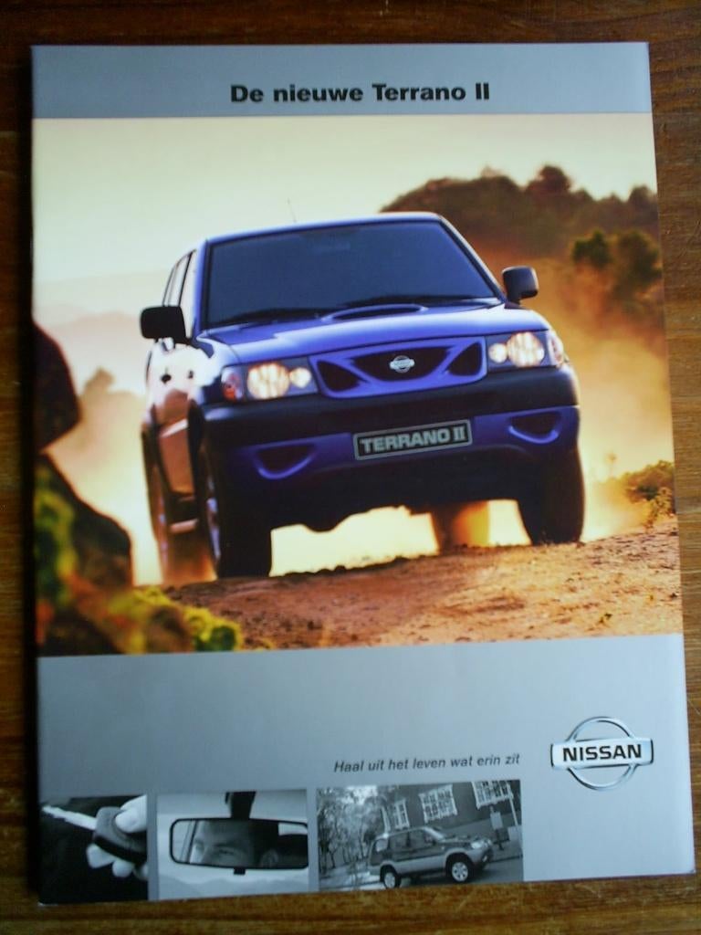 Nissan De Nieuwe Terrano II, Verzenden, Zo goed als nieuw, Nissan