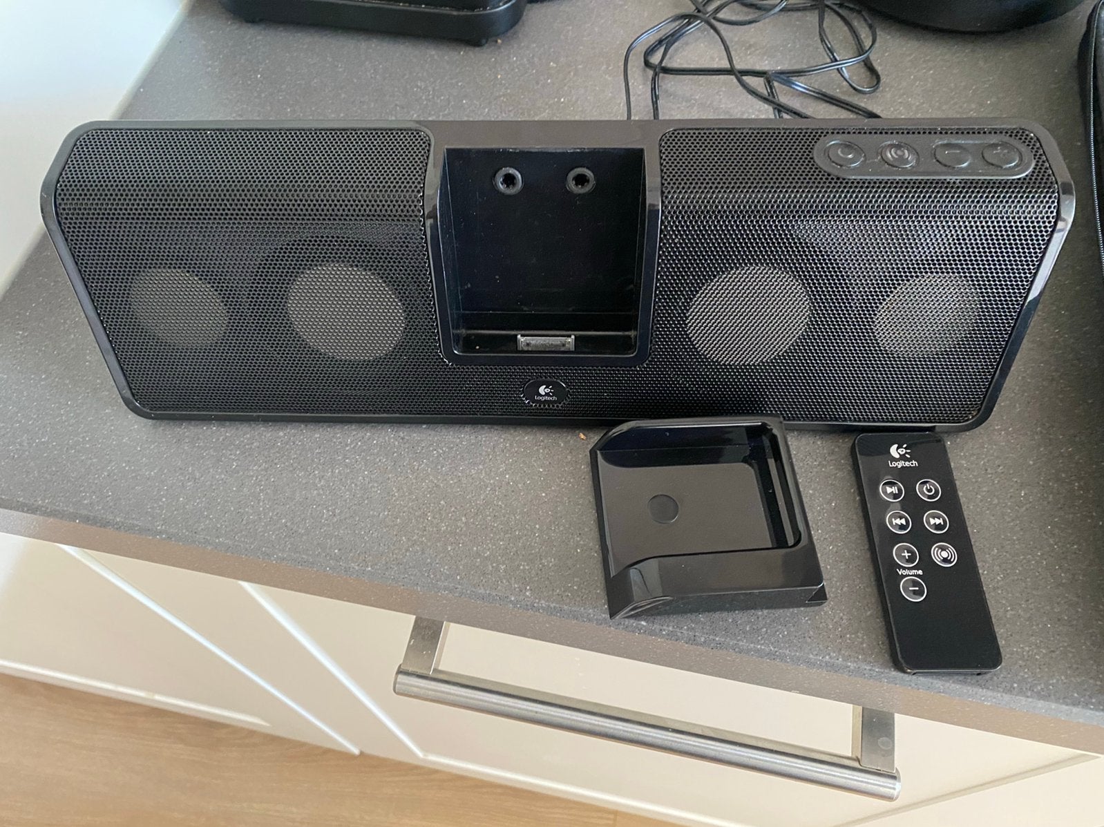 Logitech mm50 box voor Ipod Iphone etc, Ophalen of Verzenden, Zo goed als nieuw, Minder dan 60 watt, Overige merken
