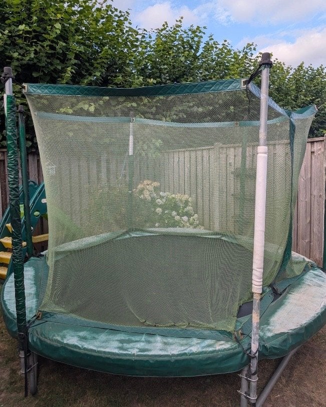 Avyna pro line trampoline met veiligheidsnet, Ophalen, Gebruikt