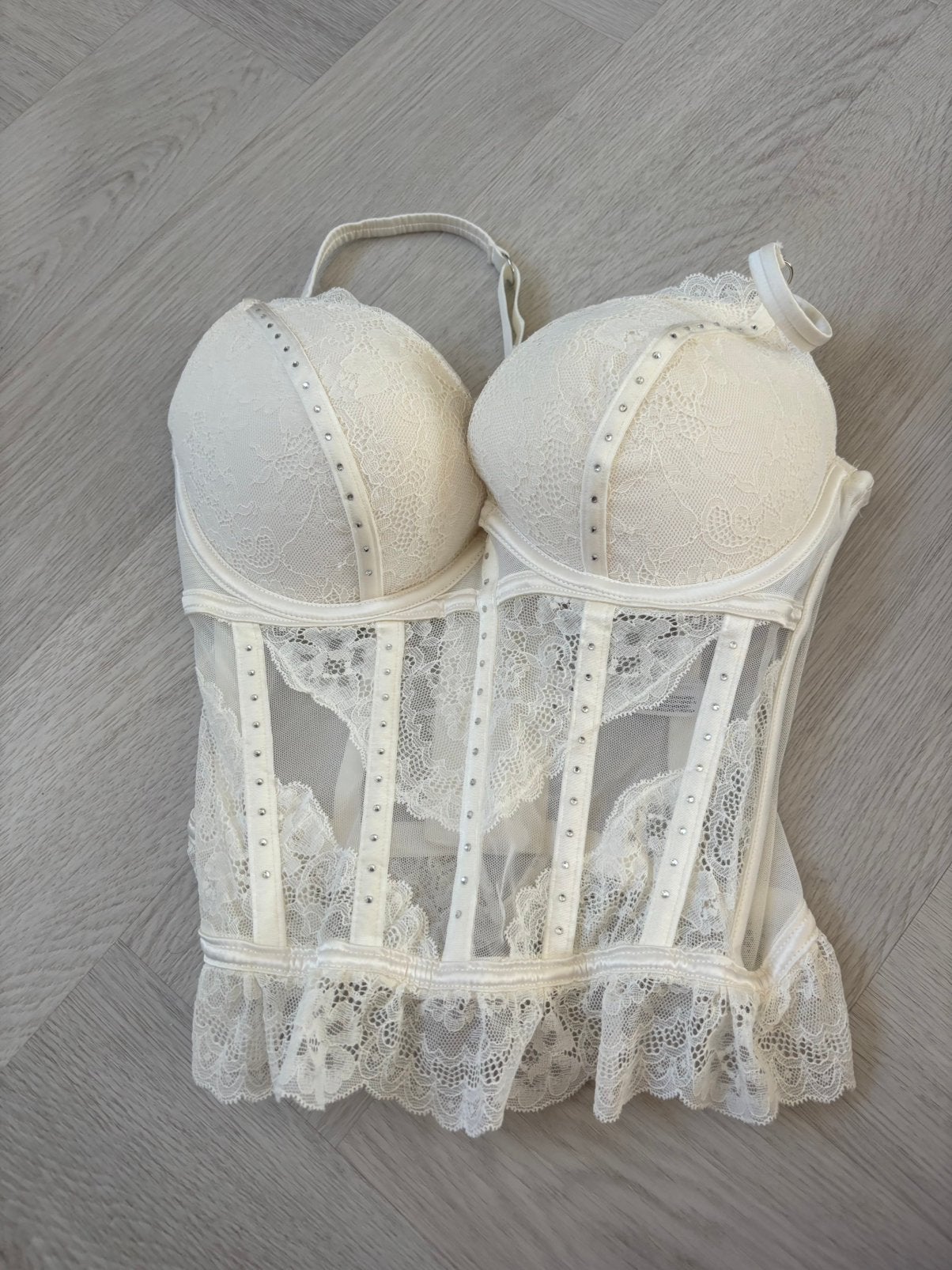 NIEUWE corset top mt 75 D, Primark, Kleding | Dames, Ondergoed en Lingerie, Ophalen of Verzenden, Wit, Body of Korset