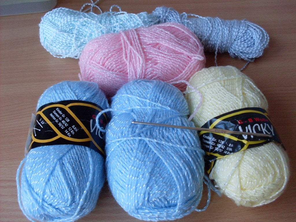 doos met 250gram nieuwe pastelkleuren bollen wol, Ophalen, Nieuw, Breien of Haken, Wol of Garen