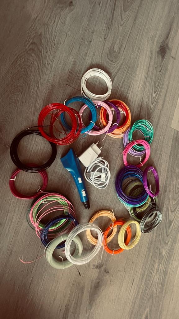 3D pen met 31 kleuren, Ophalen of Verzenden, Zo goed als nieuw