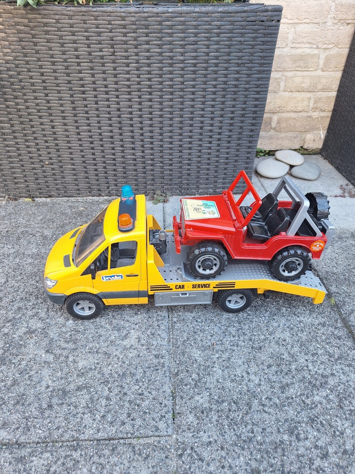 Bruder autoambulance, Ophalen, Gebruikt