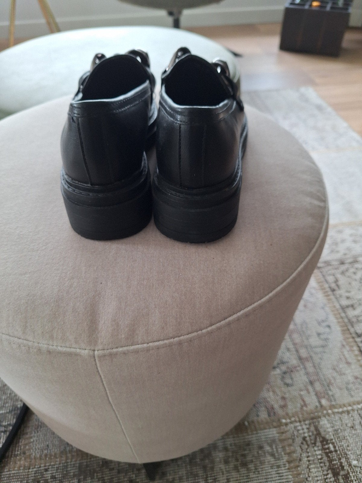 zwarte mocassins, mt 37, Oxmox, Zwart, Ophalen of Verzenden, Zo goed als nieuw