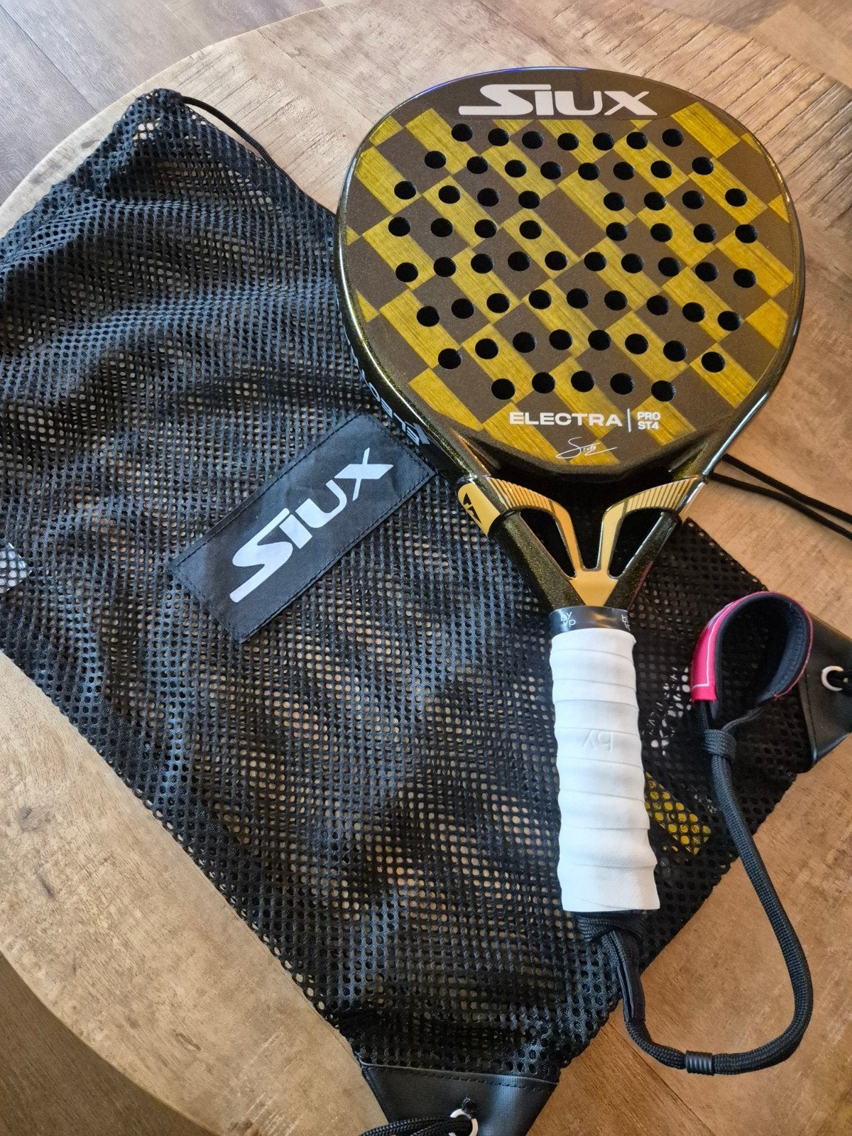 Siux Electra Pro ST4 Padel Racket - Zo goed als nieuw, Ophalen, Zo goed als nieuw, Racket, Overige merken