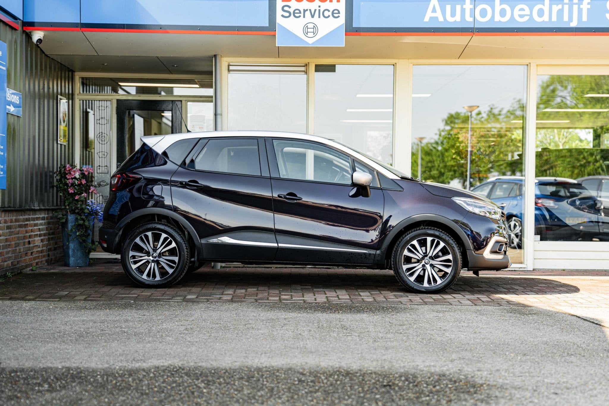 Renault Captur 1.2 TCe Initiale Paris, Auto's, 12 maanden, Gebruikt, Euro 6, 4 cilinders