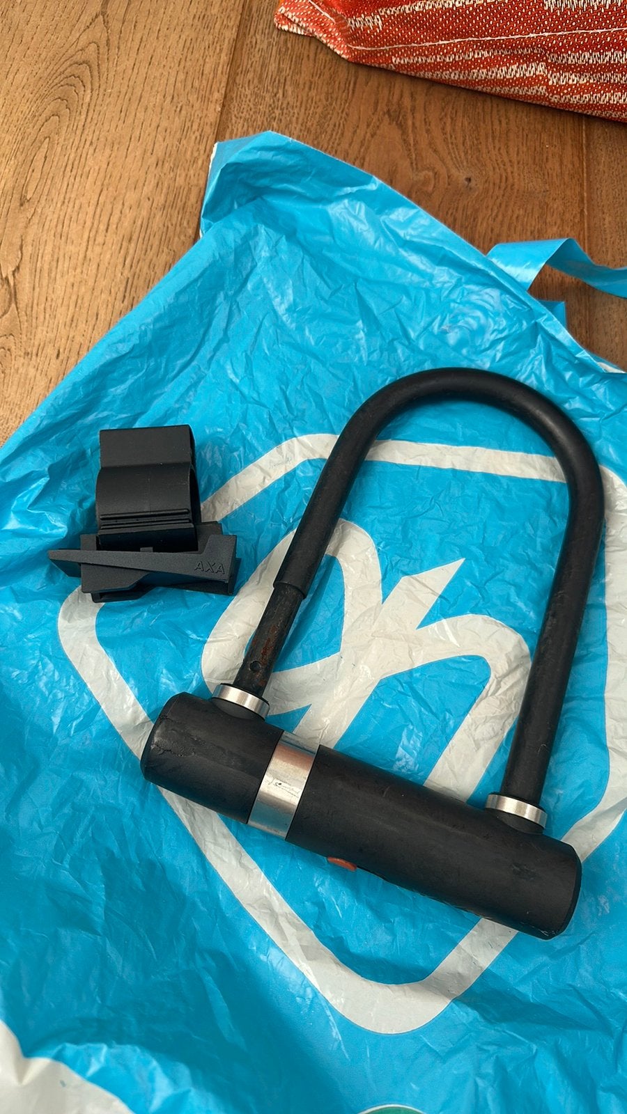 AXA Newton U-Lock Pro 190 – Bicycle Lock, Fietsen en Brommers, Ophalen, Gebruikt, Kettingslot