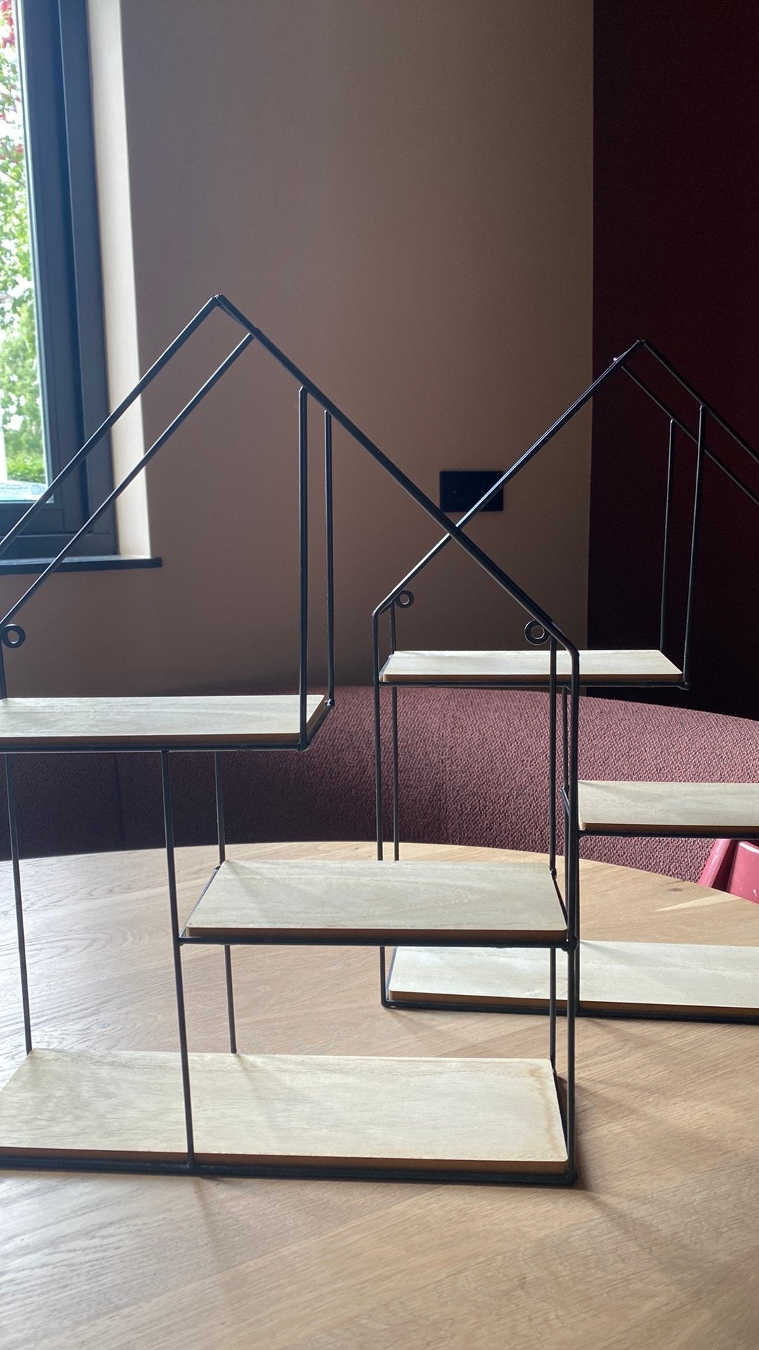 Set van 2 metalen huisjes met houten plankjes, Ophalen, Gebruikt, Zwart, Metaal
