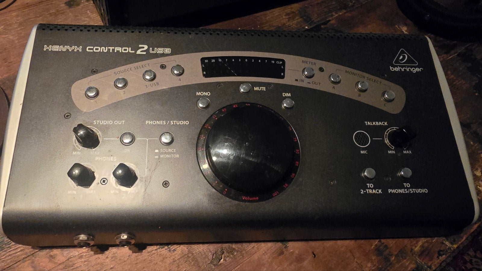 Behringer XENYX Control2USB Studio Monitor Controller, Ophalen of Verzenden, Zo goed als nieuw, Minder dan 5 kanalen, Microfooningang