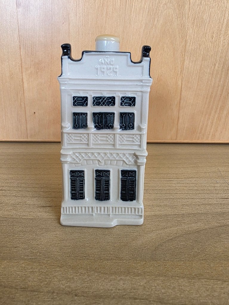 KLM huisje 103 - 30,00 euro, Verzamelen, KLM Huisjes, Ophalen of Verzenden, Nieuw, 81 t/m 91, Gevuld
