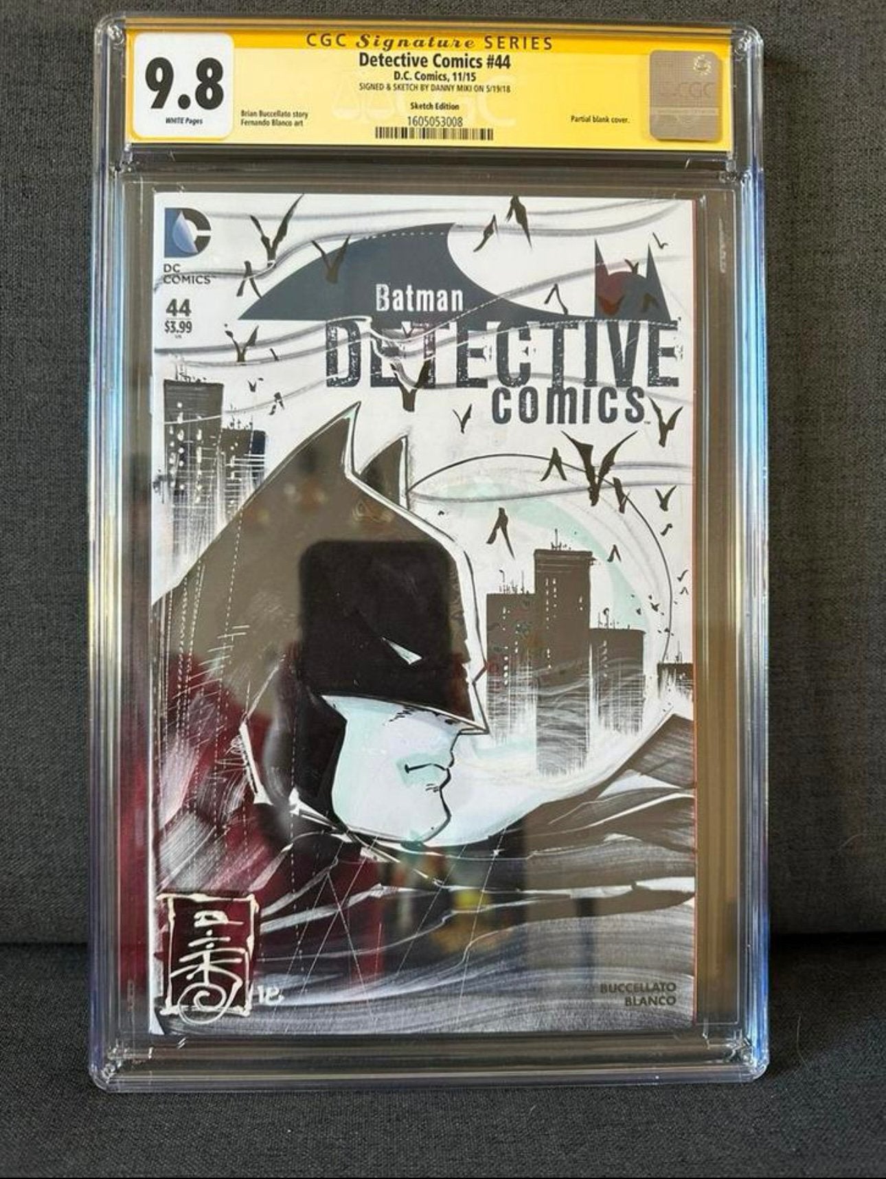 Batman detective comics #44 cgc 9,8 miki art sketch hot toys, Eén comic, Ophalen of Verzenden, Zo goed als nieuw, Amerika