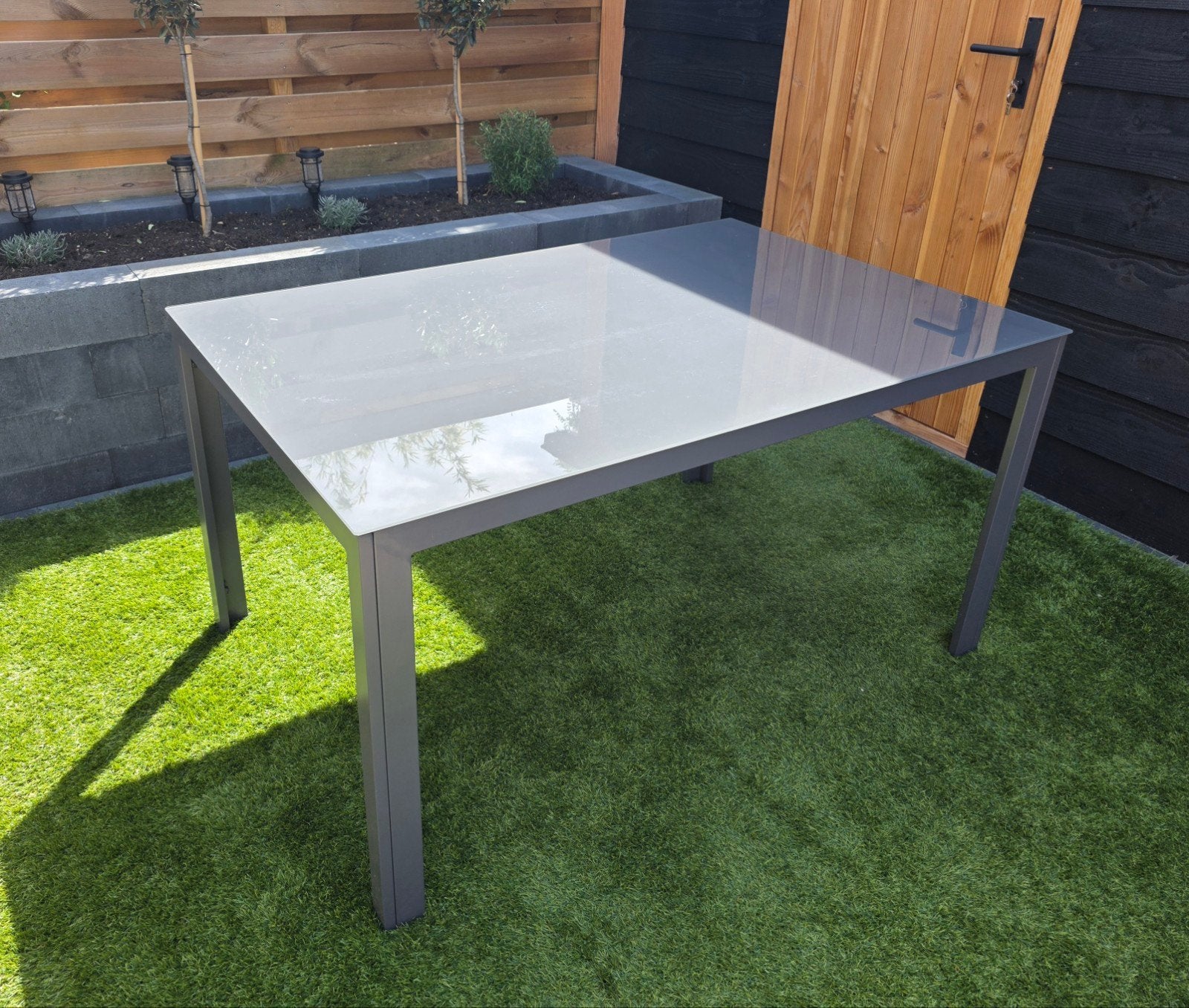 Nieuwe tuintafel., Ophalen, Nieuw