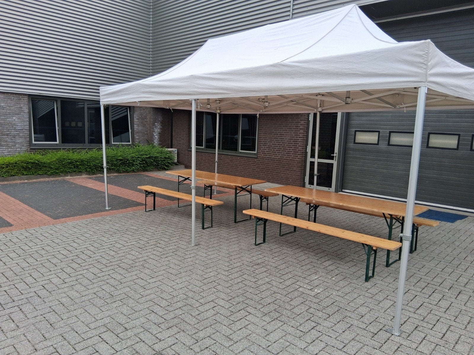 Te huur partytent easy-up tent 3 x 6 € 75 per weekend, Ophalen of Verzenden