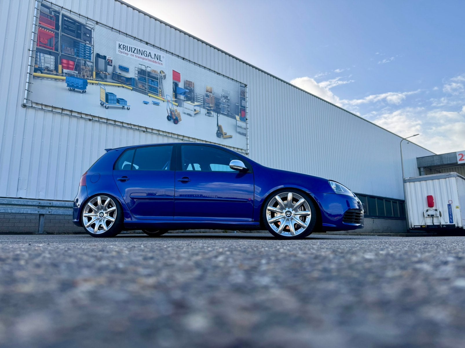 Te koop Golf 5 R32, porsche bigbrakes, showkooi, Auto's, 3189 cc, Blauw, 10 km/l, Geïmporteerd