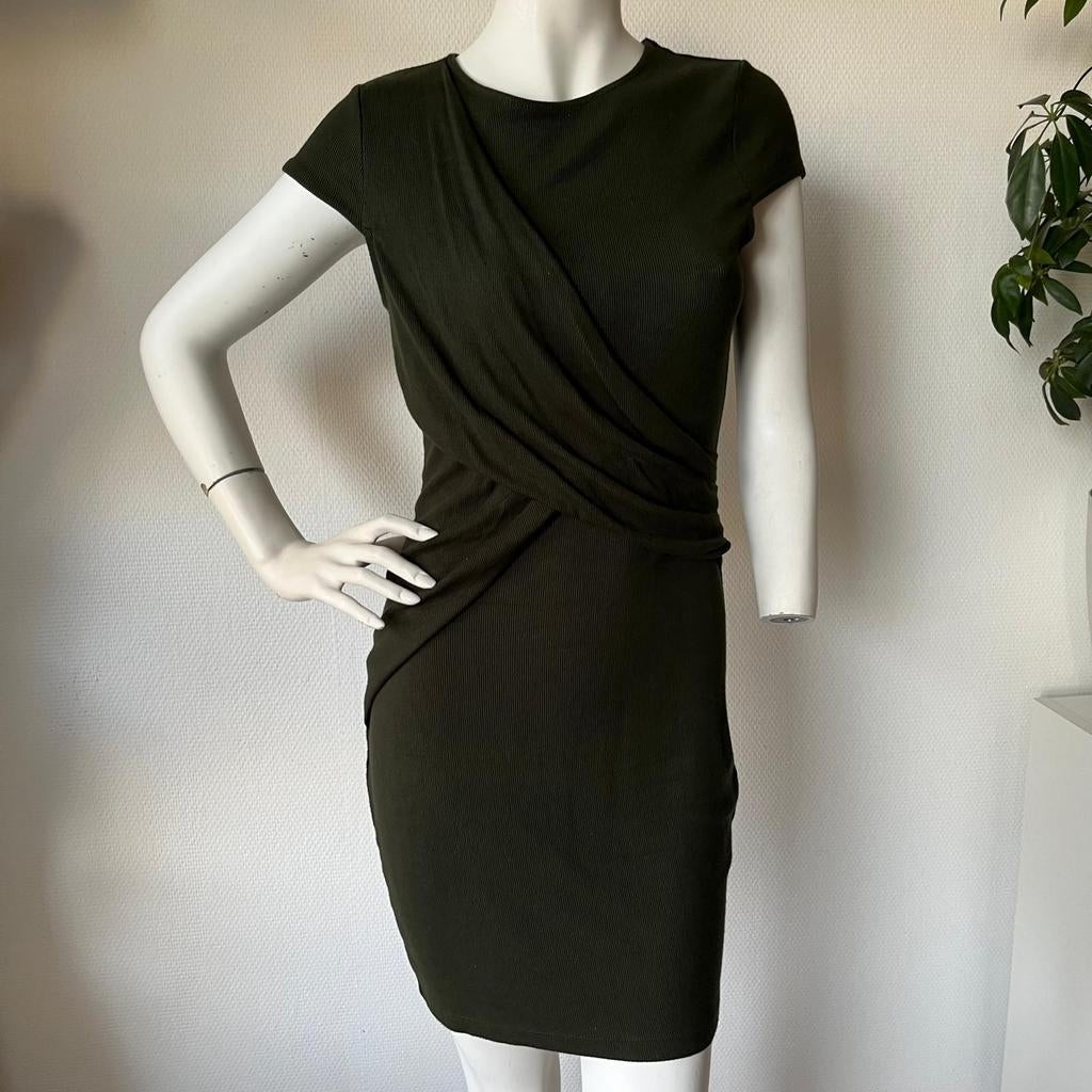 River Island Groene Ribgebreide Jurk Maat 36 (S), Kleding | Dames, Jurken, Zo goed als nieuw, Maat 36 (S), Groen, Boven de knie