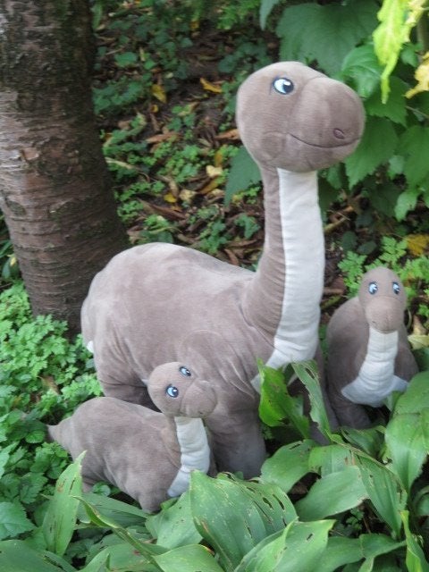 Dinosaurus Brontosaurus van IKEA zacht velours, Grijs, Ophalen of Verzenden, Zo goed als nieuw, Middelgroot (20 tot 80 cm)