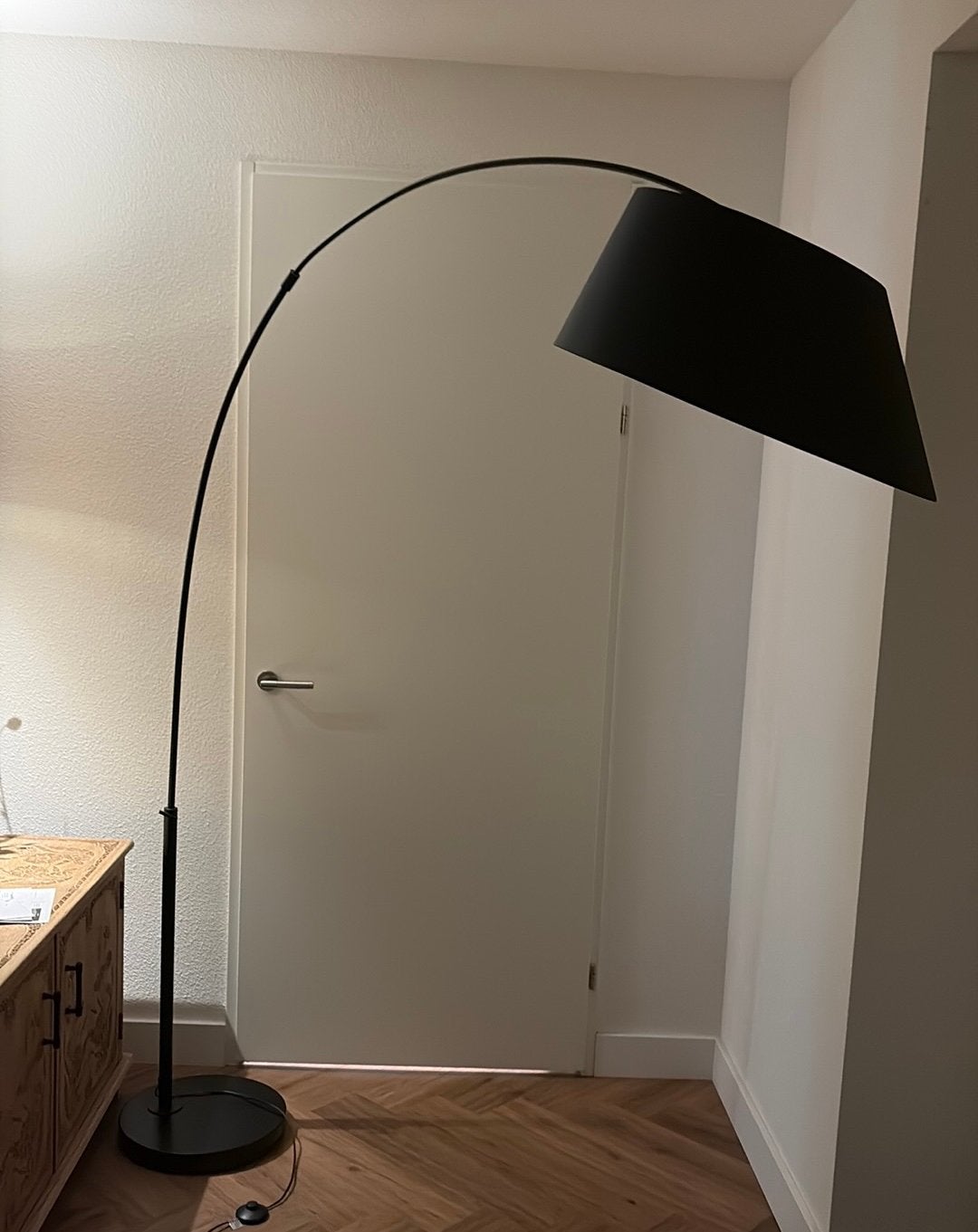 Arc Booglamp van het merk Zuiver, zwart, Huis en Inrichting, Ophalen, Gebruikt, 200 cm of meer, E27 (groot)