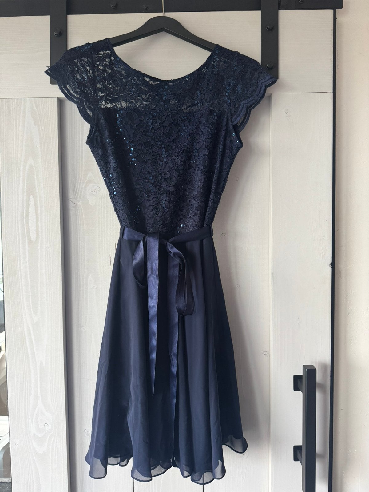 Swing donkerblauwe cocktailjurk gelegenheidsjurk maat 38, Kleding | Dames, Maat 38/40 (M), Blauw, Cocktailjurk, Ophalen of Verzenden