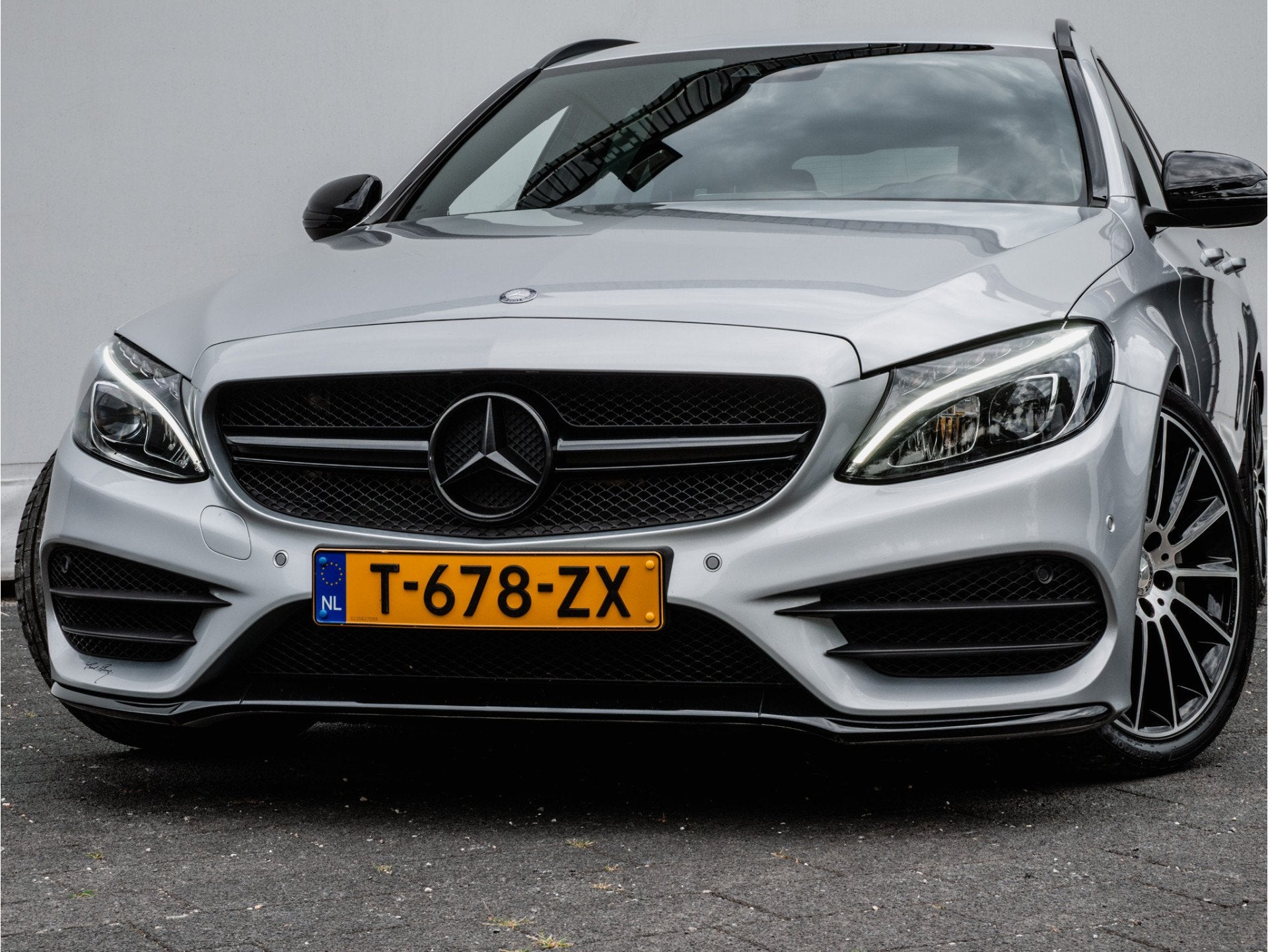 Mercedes-Benz C-Klasse Estate 250 211pk Aut. AMG-Line Trekha, Automaat, 4 cilinders, Met garantie (alle), 1445 kg