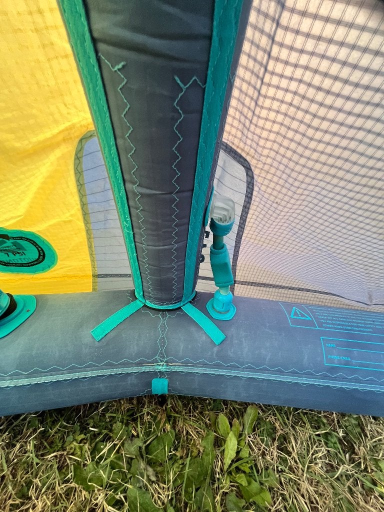 Kite Duotone Evo 9m2, 2023, Watersport en Boten, Kitesurfen, Ophalen, 9 m², Geen board, Zo goed als nieuw