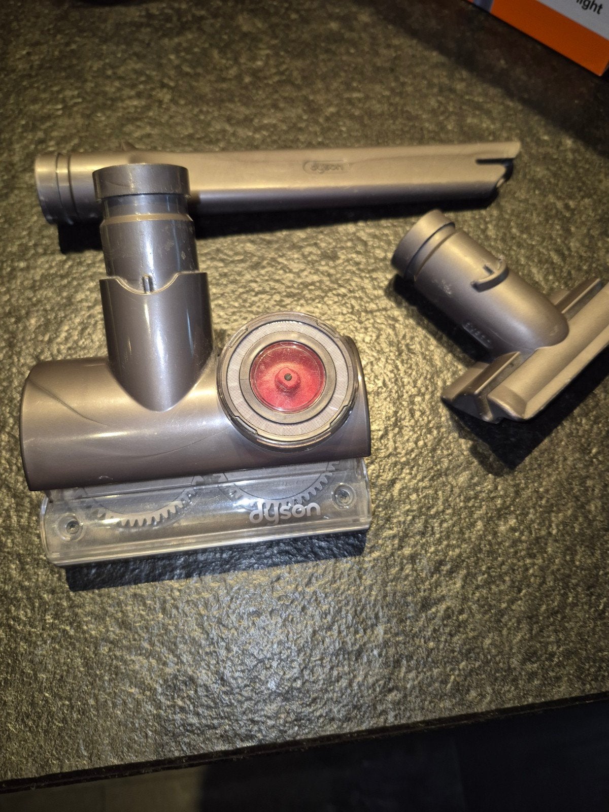 Dyson stofzuiger accessoires: vloerzuigmond en buis, Gebruikt, Overige typen, Ophalen of Verzenden, Dyson