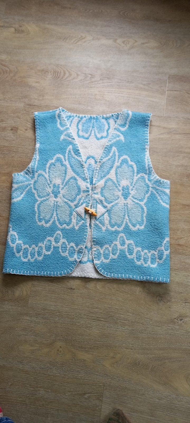 Handgemaakte bodywarmer XL van Wollen deken, Kleding | Dames, Bodywarmers, Blauw, Maat 46/48 (XL) of groter, Nieuw, Ophalen of Verzenden