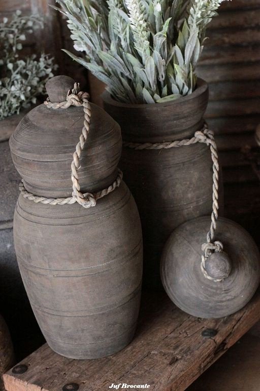 Houten kruik / voorraadpot met deksel in sobere stijl, Huis en Inrichting, Woonaccessoires | Overige, Www.jufbrocante.nl, Www.jufbrocante.nl