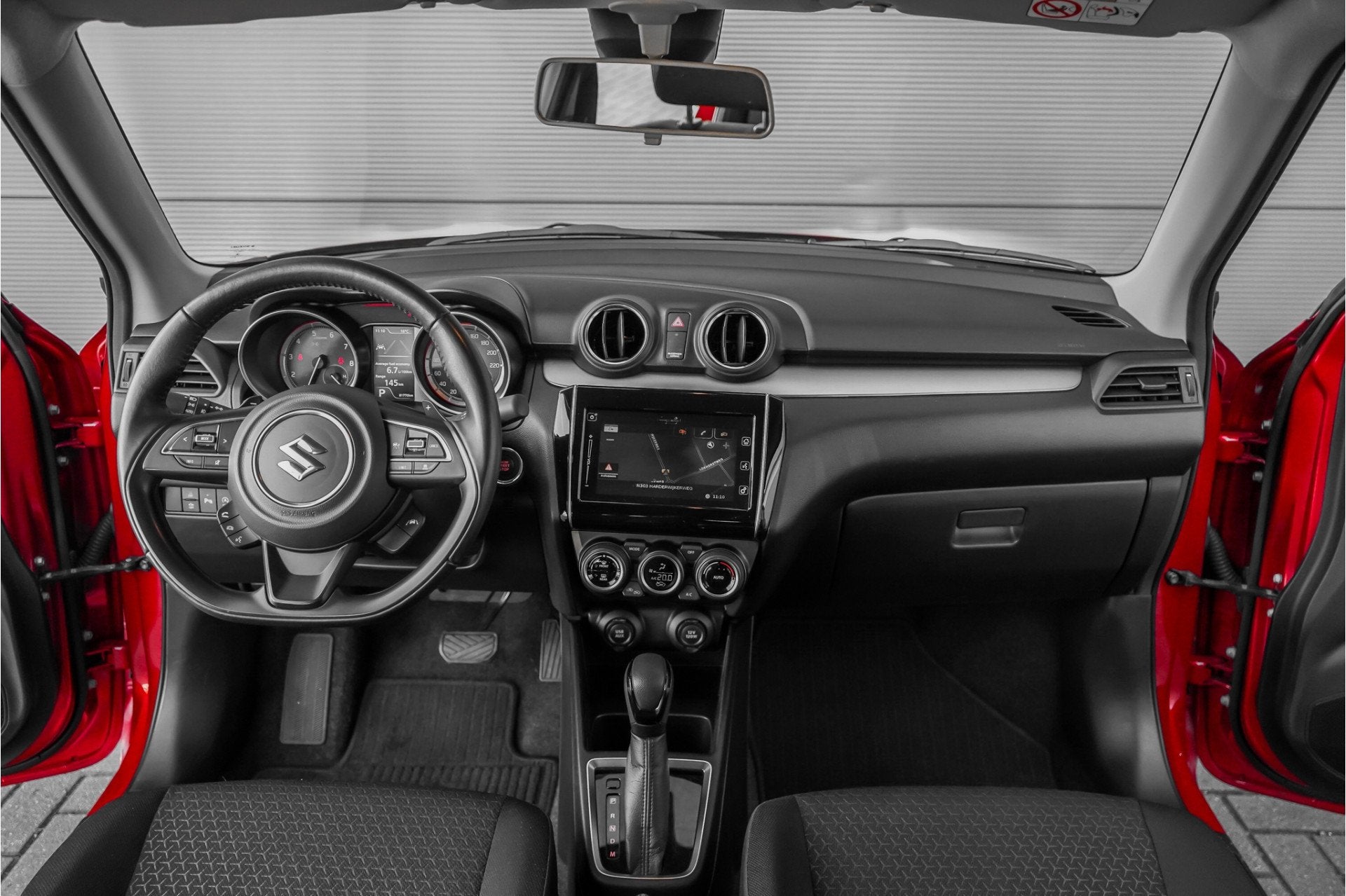 Suzuki Swift 1.2 Style Smart Hybrid ACC Stoelverw 16" Lichtm, Auto's, Stof, Gebruikt, 4 cilinders, 400 kg