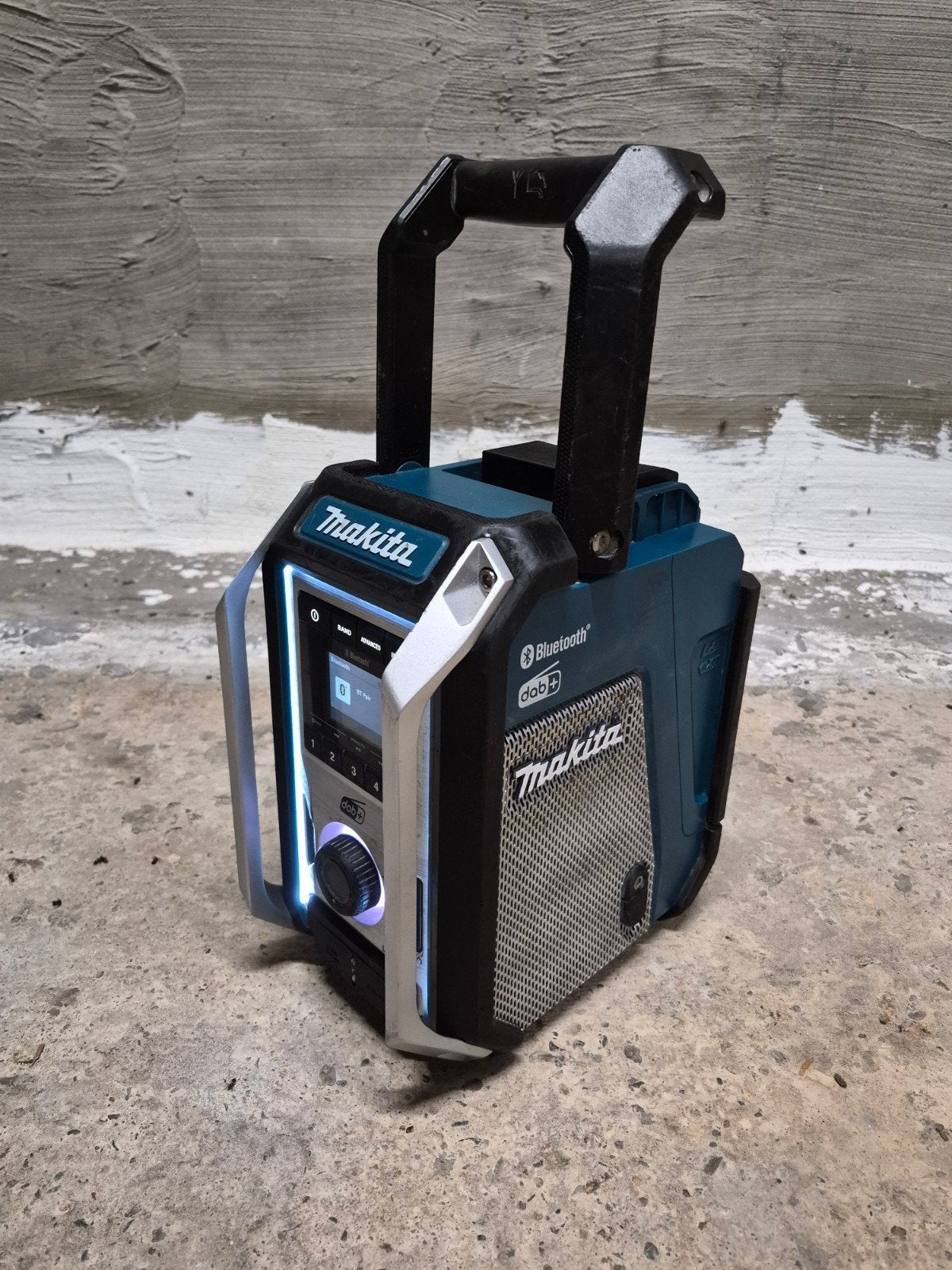 Makita DMR115 bouwradio DAB+ FM BLUETOOTH, Doe-het-zelf en Verbouw, Gereedschap | Machine-onderdelen en Toebehoren, Ophalen of Verzenden