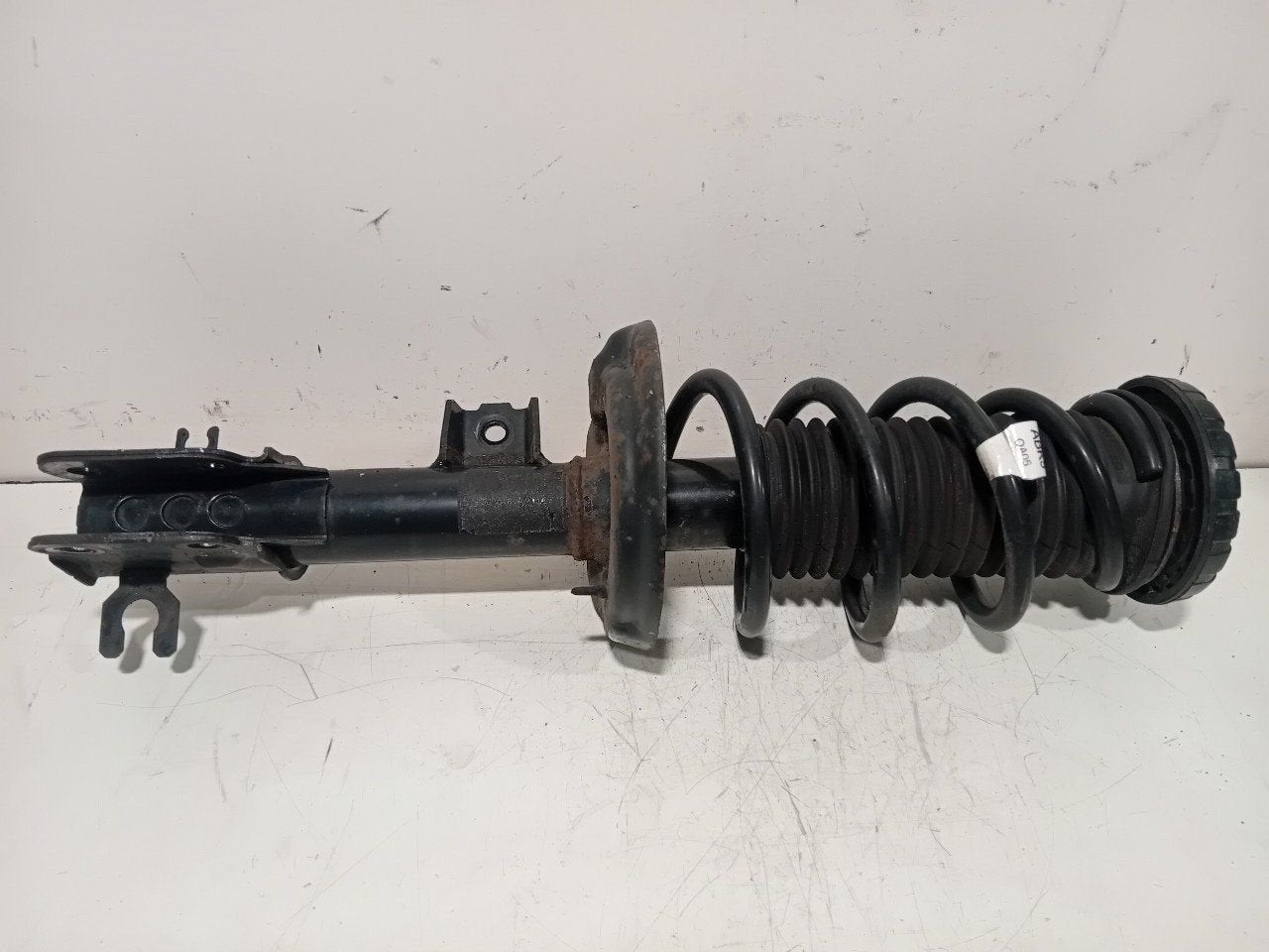 Veerpoot rechts voor Opel Karl, Auto-onderdelen, Onderdelen@venauto.nl, Van der Ven Autorecycling B.V., Gebruikt, Ettenseweg 76, 4706 PB Roosendaal, The Netherlands
