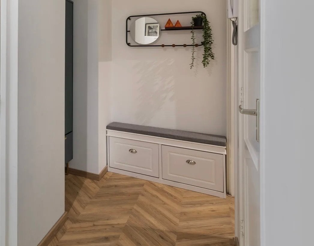 Witte schoenenkast met zitkussen - 105x24x52 cm, Huis en Inrichting, Ophalen, Gebruikt