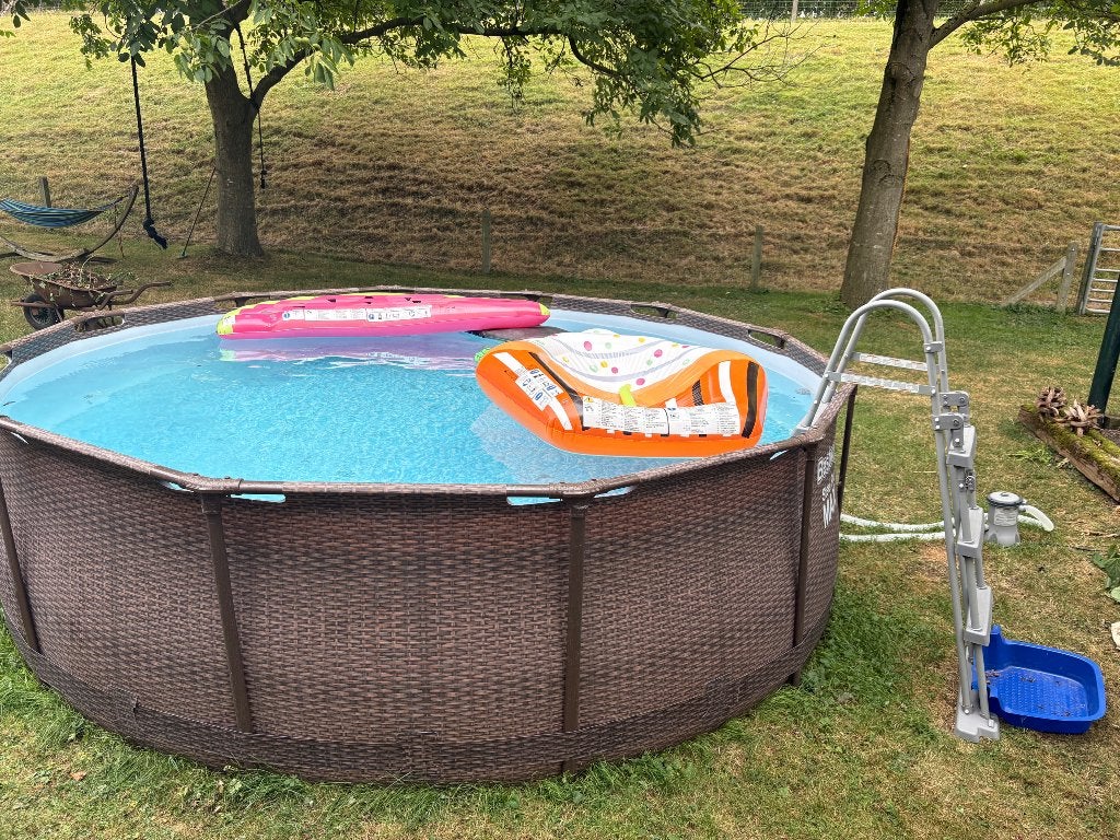 Zwembad, Tuin en Terras, Zwembaden, Ophalen, 80 tot 120 cm, Rond, 300 cm of meer