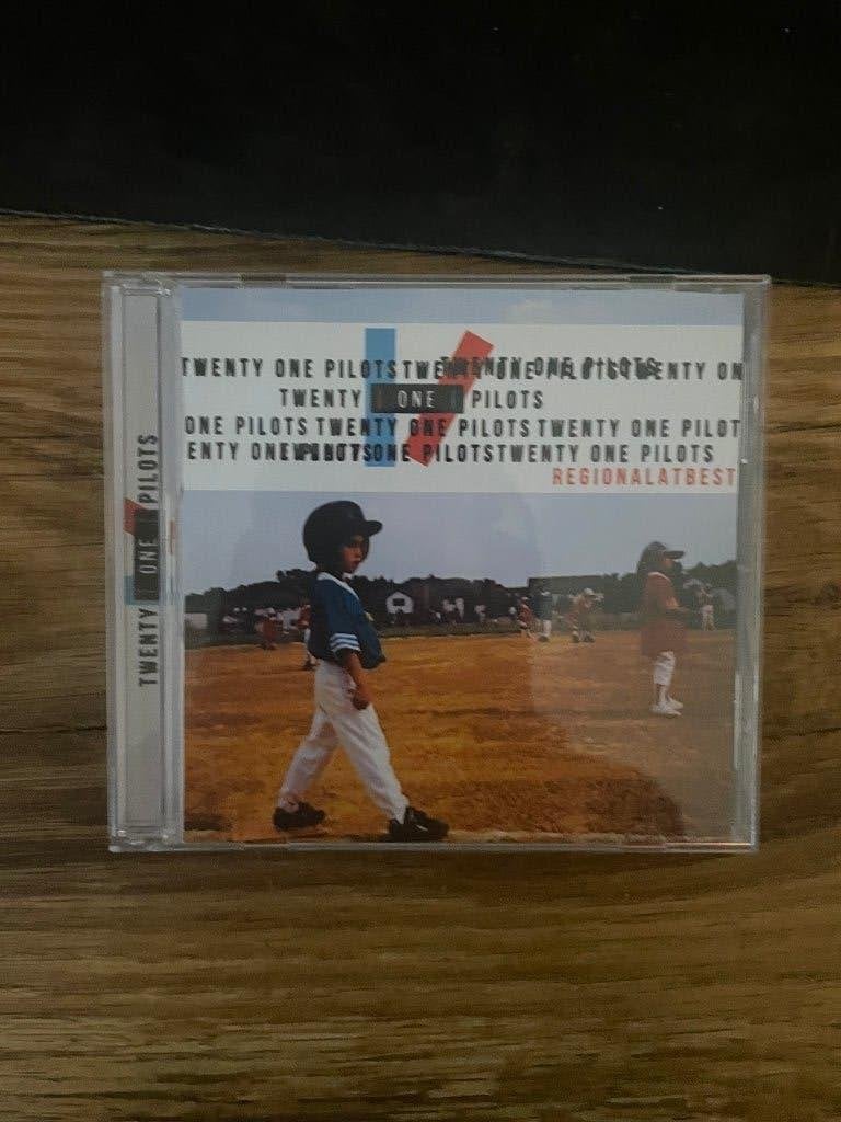 Twenty one Pilots - regional at best - bootleg cd, Cd's en Dvd's, Cd's | Rock, Verzenden, Zo goed als nieuw, Poprock