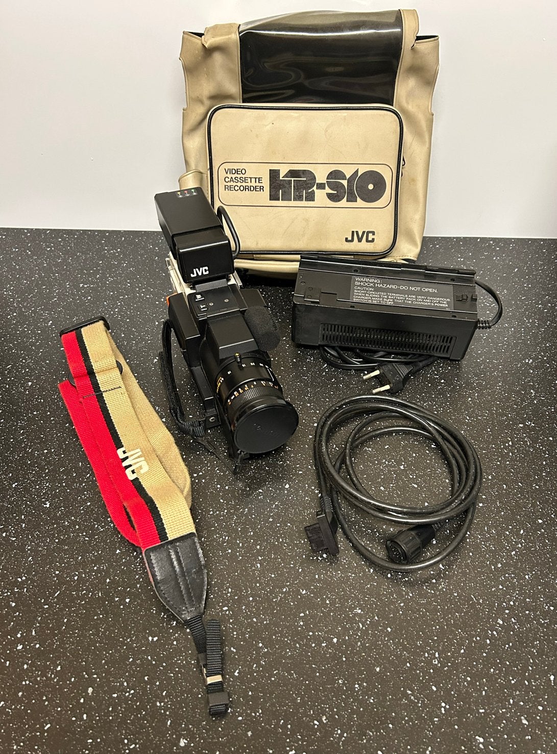 JVC GX-N7 Videocamera met accessoires, Ophalen of Verzenden, Overige soorten, Camera