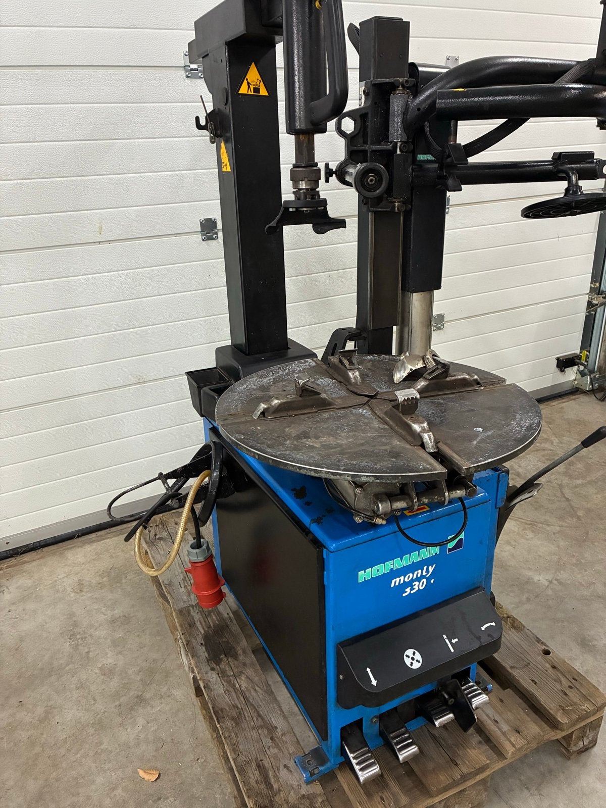 Hofmann Monty 3300 3PH Bandenapparaat - Easymont Pro, Auto diversen, Autogereedschap, Ophalen