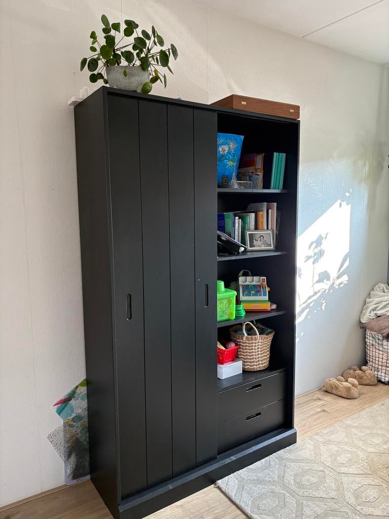 Woood move schuifdeurkast, Ophalen, Zo goed als nieuw, 25 tot 50 cm, 200 cm of meer