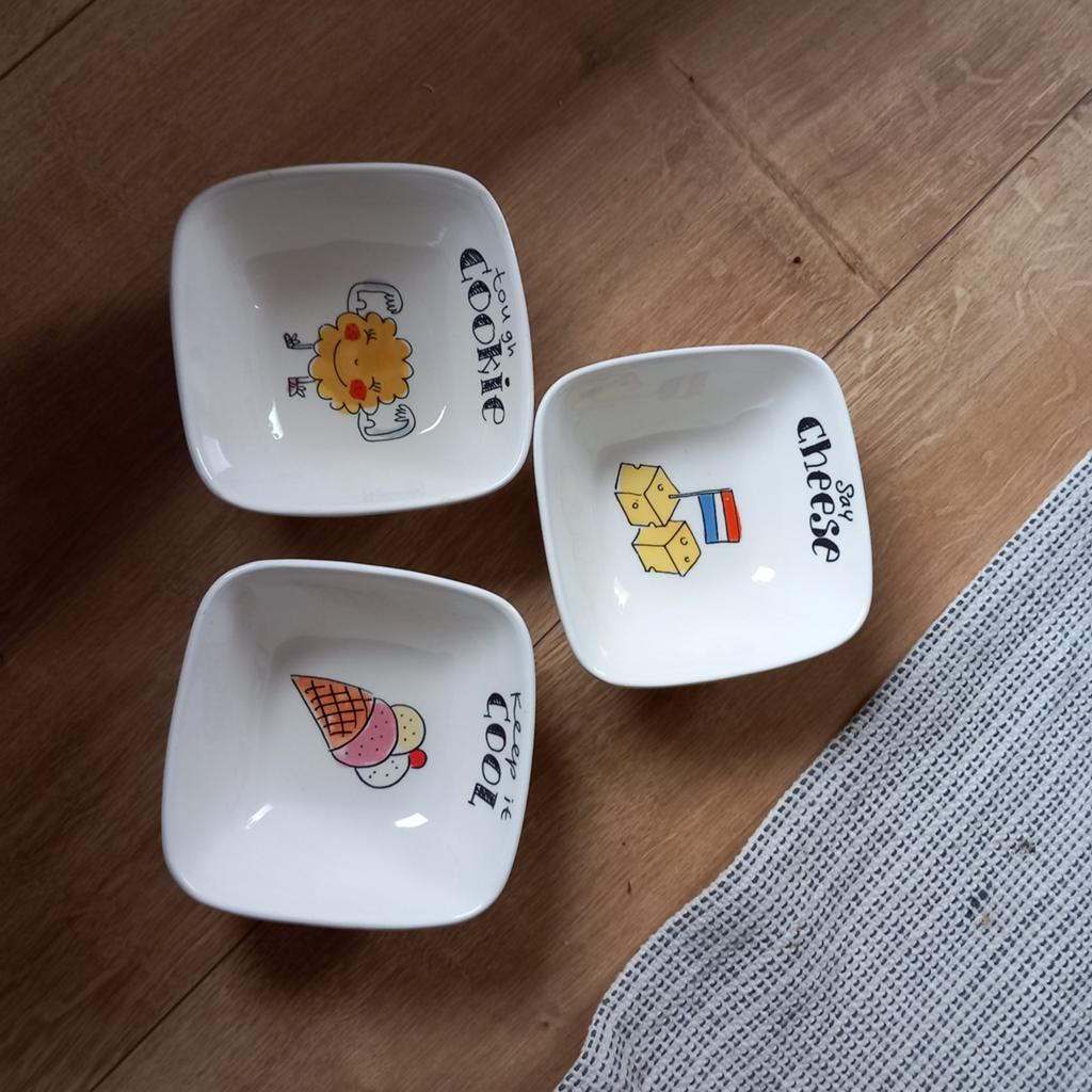 3 Blond Amsterdam schaaltjes - Zo goed als nieuw, Blond Amsterdam, Ophalen of Verzenden, Aardewerk, Schaal of Schalen