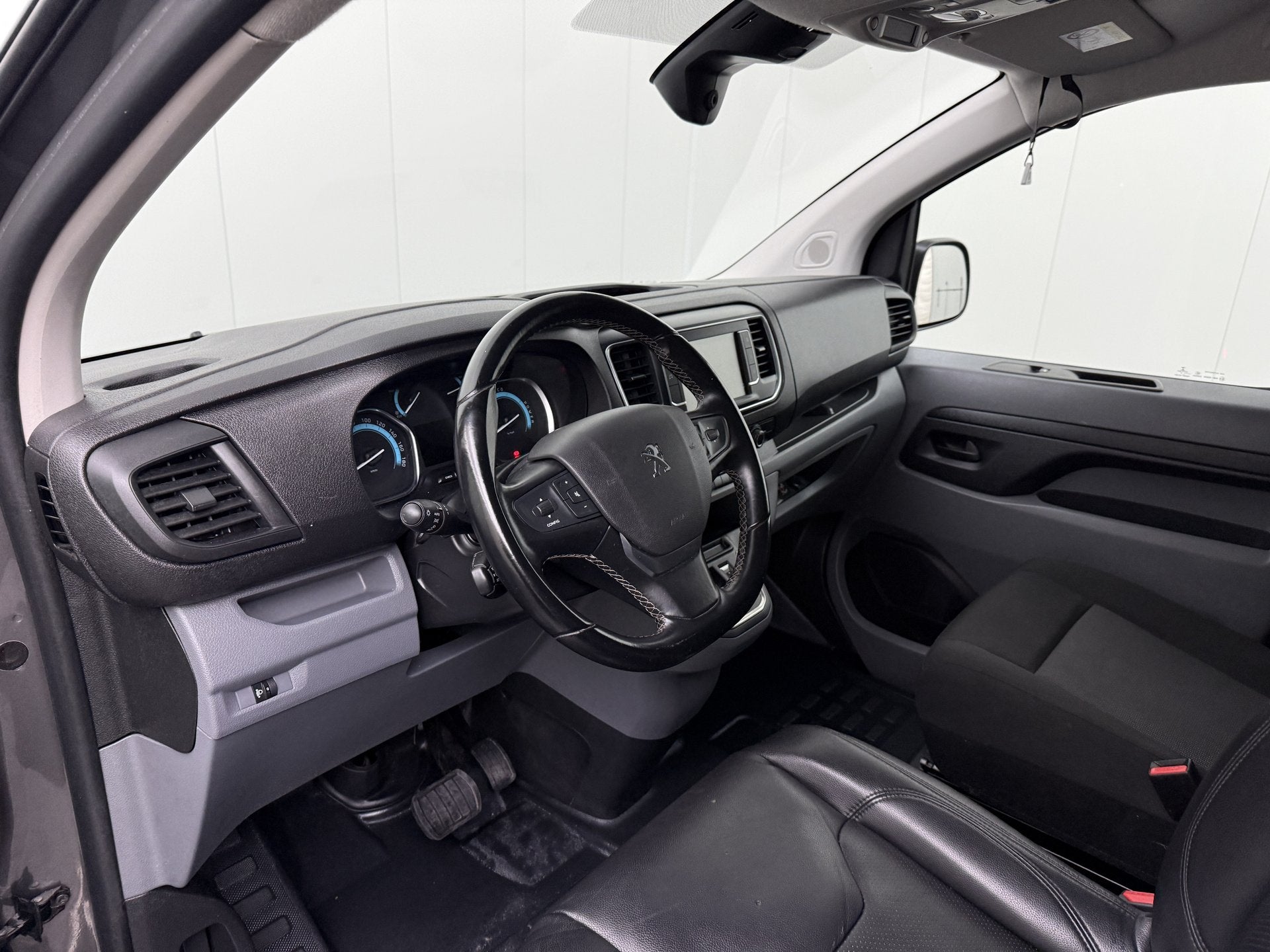 Peugeot e-Expert