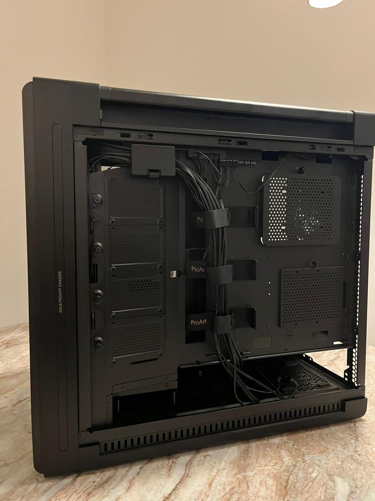 ProArt PA602 Wood Edition Case, Ophalen of Verzenden, Zo goed als nieuw