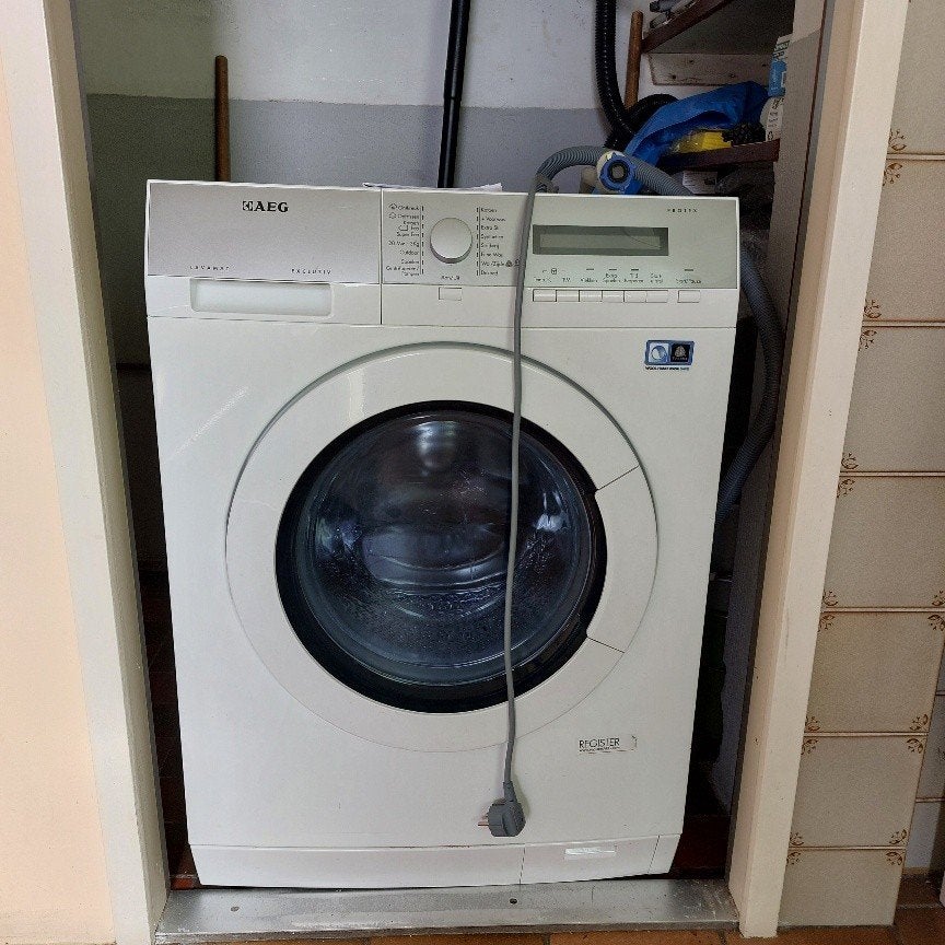 AEG Lavamat L76689FL (wasmachine 8 KG), Ophalen, Gebruikt, 85 tot 90 cm, 1200 tot 1600 toeren