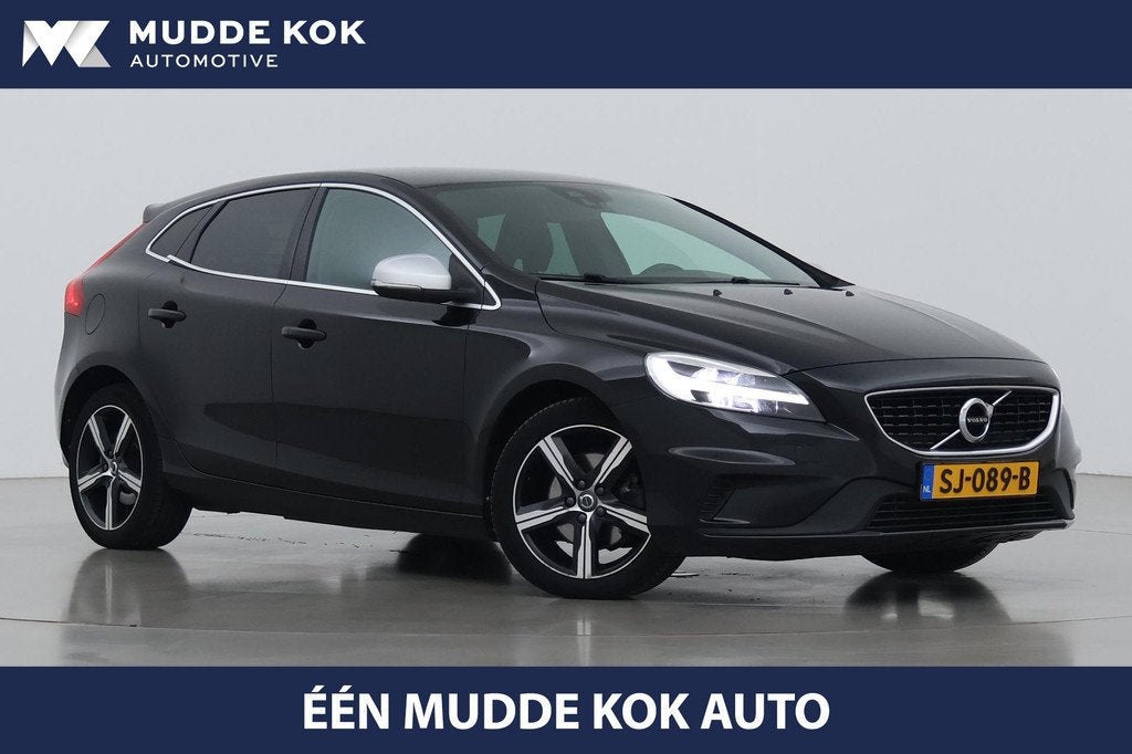 Volvo V40 2.0 T4 R-Design | Trekhaak | Stoelverwarming | Get, Auto's, Volvo, Voorwielaandrijving, Gebruikt, Euro 6, Zwart