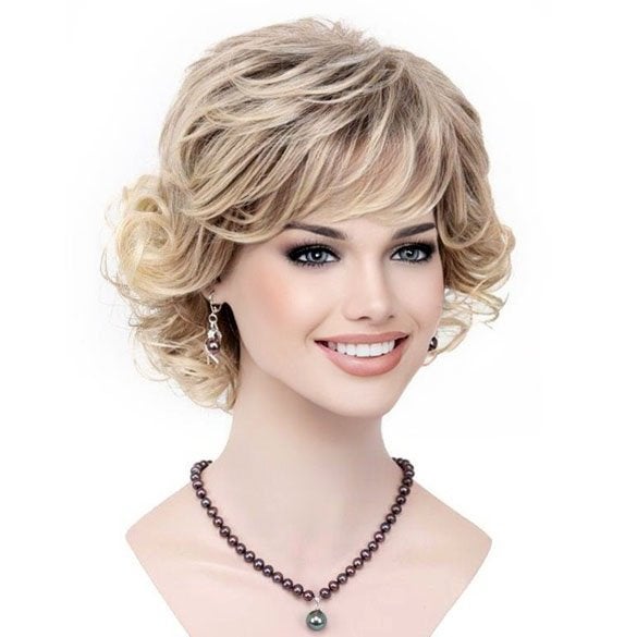 Moderne pruik kort krullend haar kleur R10-26, Ophalen of Verzenden, Nieuw, Pruik of Haarverlenging